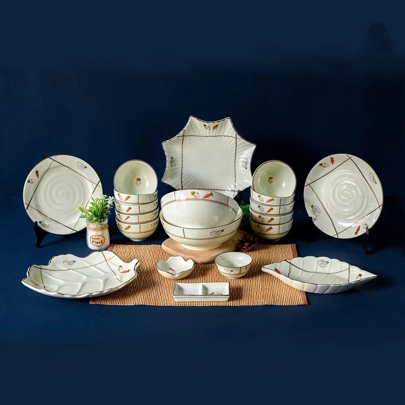 Bộ đồ ăn men kem vẽ Cà Rốt mẫu 01
