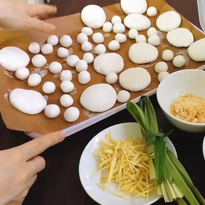 Cách làm bánh trôi đơn giản, thơm ngon chuẩn vị cho ngày Tết Hàn thực