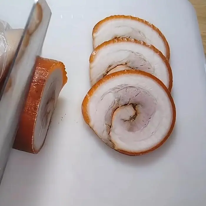 Cách làm jambon thịt nguội thơm ngon, an toàn ngay tại nhà