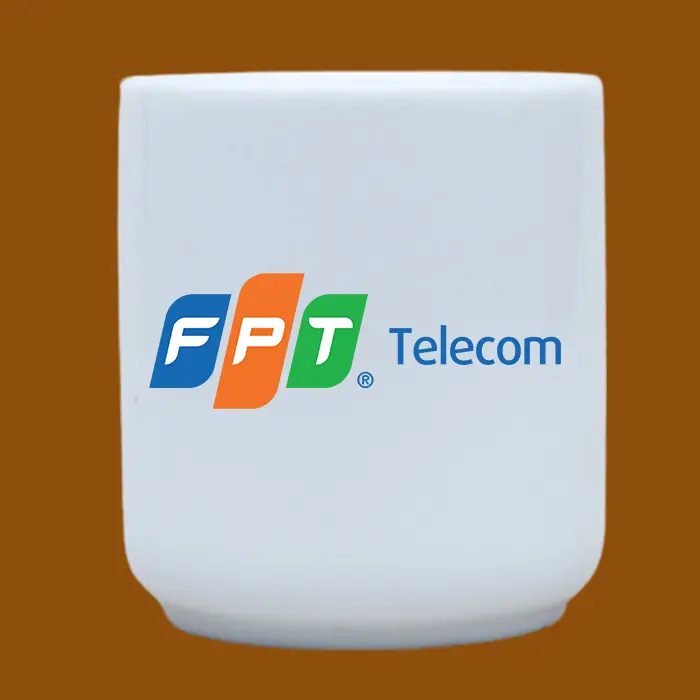 Ly sứ in logo FPT Telecom