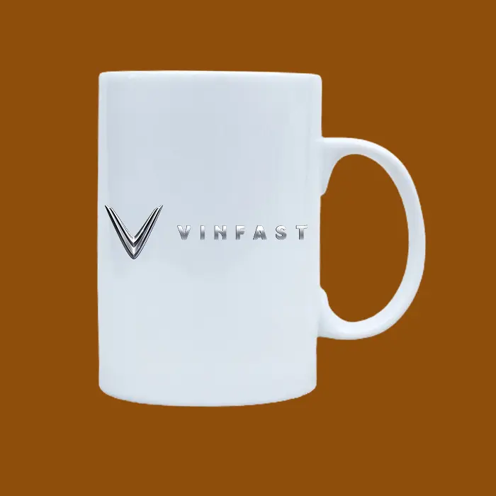 Ly sứ in logo VinFast
