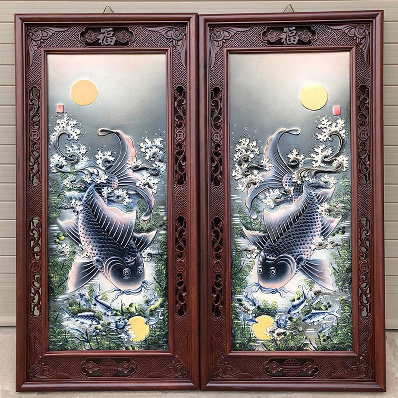 tranh-su-ca-chep-mau-lam-tram-khung-go-gu