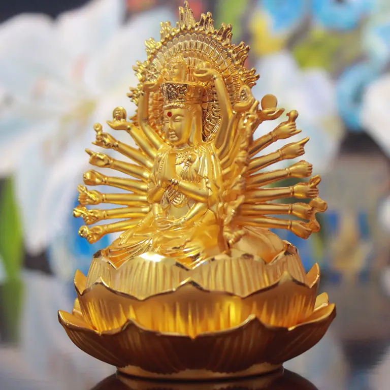 Ý nghĩa biểu tượng, pháp khí trên người Phật Thiên Thủ
